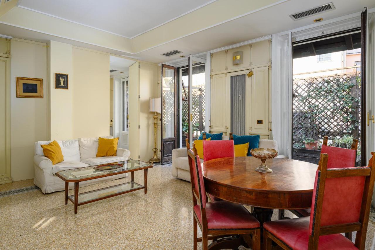 Duomo - Fontana Penthouse With Beautiful Terrace Apartamento Milán Exterior foto